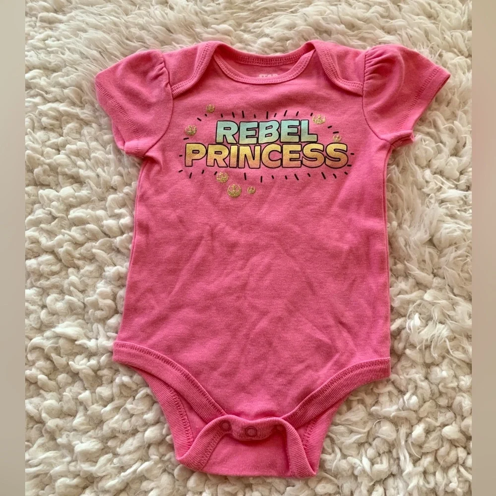 Bundle of 2 Baby Girl Pink Star Wars Disney Baby Print Onesies 3-6 M